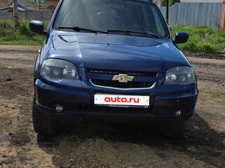 2018 Chevrolet Niva I Рестайлинг, синий, 800000 рублей, вид 3