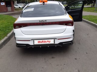 2022 Kia K5 III, белый, 1950000 рублей, вид 2