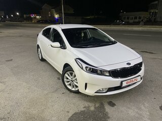 2018 Kia Cerato III Рестайлинг (Classic), белый, 1850000 рублей, вид 1