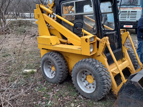 2003 Курганмашзавод МКСМ, жёлтый, 950000 рублей, вид 2