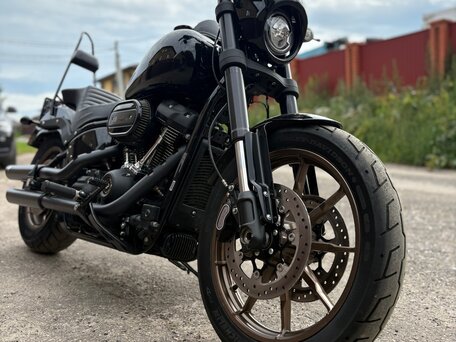 2021 Harley-Davidson Dyna Low Rider, чёрный, 1550000 рублей, вид 2