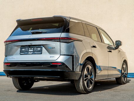 2026 Toyota bZ3X 50 kWh, серый, 2850000 рублей, вид 2