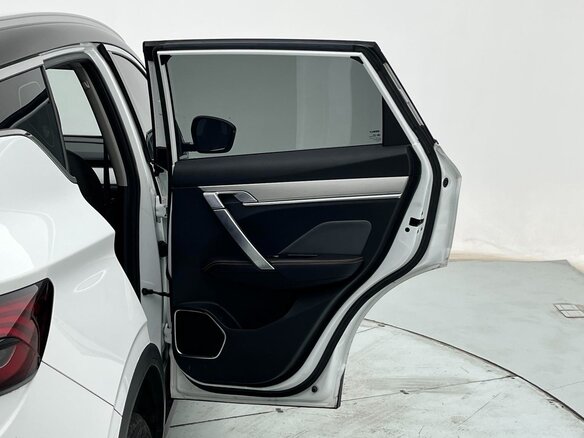 2023 Geely Coolray (Binyue) I, белый - вид 20