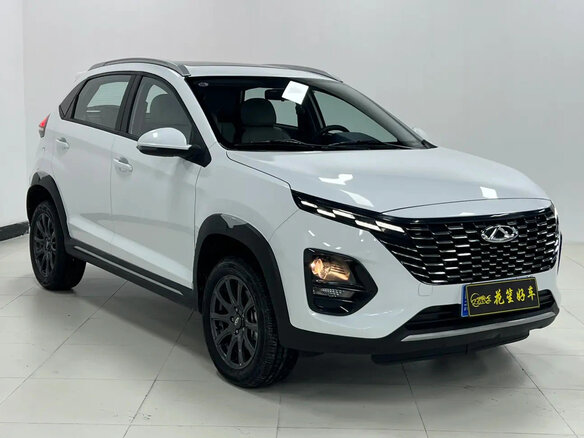 2023 Chery Tiggo 3x I рестайлинг 2, белый - вид 2