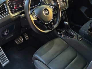 2017 Volkswagen Tiguan II, серебристый, 2600000 рублей, вид 5