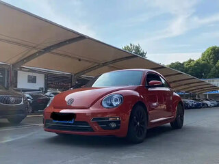 2017 Volkswagen Beetle II (A5), красный, 1281010 рублей, вид 1