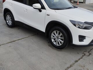 2017 Mazda CX-5 I Рестайлинг, белый, 1940000 рублей, вид 5