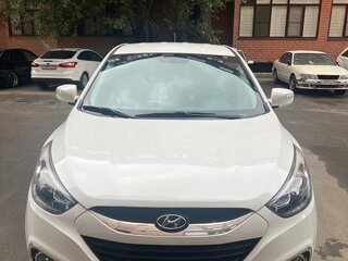 2015 Hyundai ix35 I Рестайлинг, белый, 1530000 рублей, вид 2