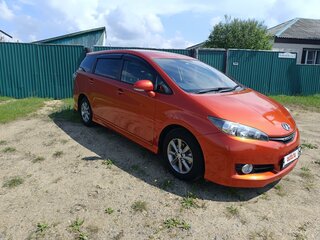 2014 Toyota Wish II Рестайлинг, оранжевый, 1520000 рублей, вид 4