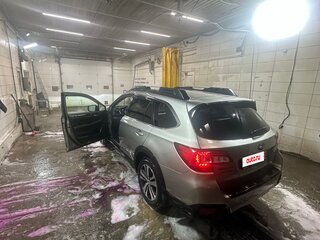 2020 Subaru Outback V Рестайлинг, коричневый, 3150000 рублей, вид 4