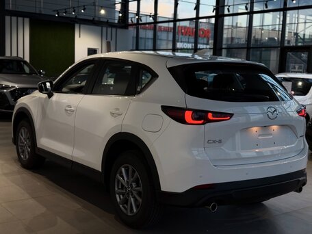 2026 Mazda CX-5 II Рестайлинг, белый, 3200000 рублей, вид 4