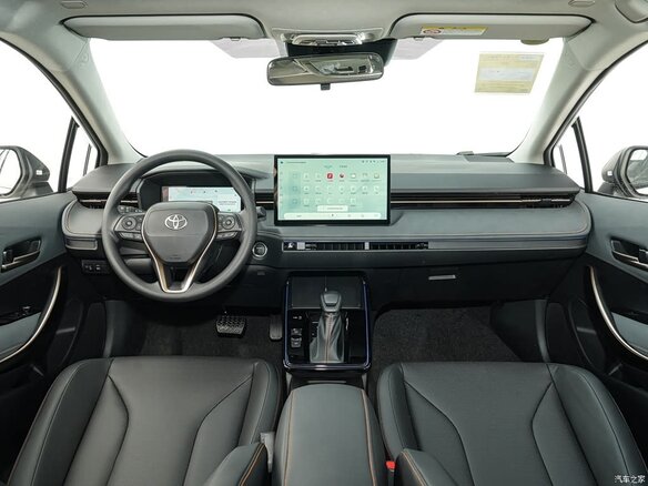 2023 Toyota Corolla XII (E210), белый, 1850000 рублей - вид 8