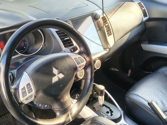 2008 Mitsubishi Outlander II, серебристый, 1255000 рублей - вид 8