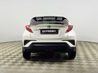 2018 Toyota C-HR I, белый, 1919900 рублей, вид 4
