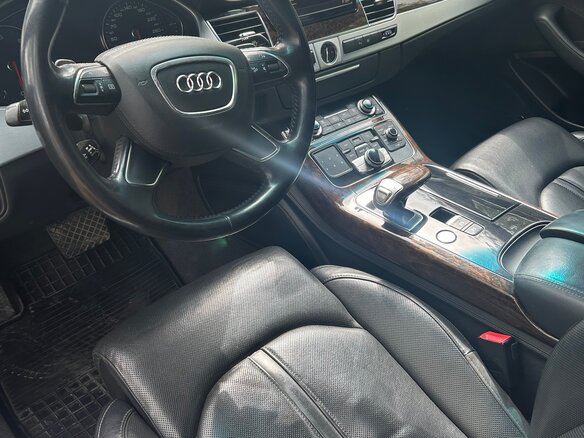 2010 Audi A8 III (D4), чёрный, 1350000 рублей - вид 8