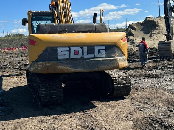 2022 SDLG E6210F, жёлтый, 7700000 рублей - вид 3