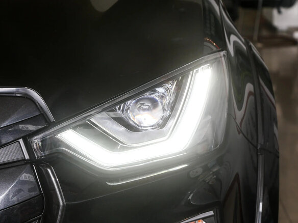2024 Isuzu D-Max III, чёрный, 4480000 рублей - вид 6