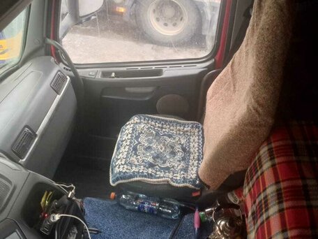 2012 Volvo FM, красный, 3600000 рублей, вид 4