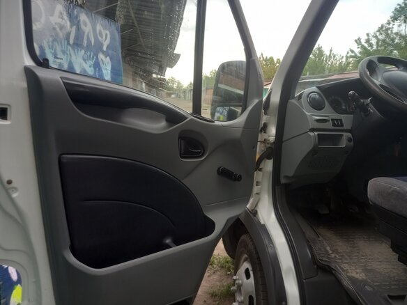 2009 Iveco Daily, белый, 1600000 рублей - вид 10