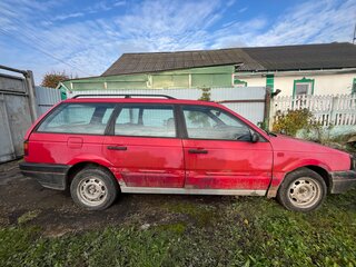 1988 Volkswagen Passat B3, красный, 118000 рублей, вид 4