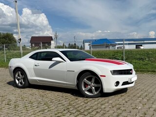 2010 Chevrolet Camaro V, белый, 2100000 рублей, вид 4