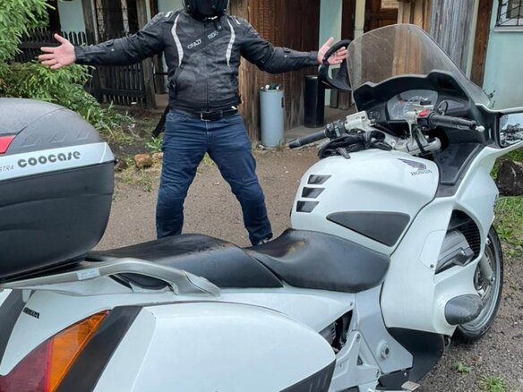 2005 Honda ST 1300, белый, 449000 рублей - вид 5