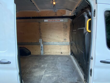 2018 Ford Transit, белый, 2399000 рублей, вид 4