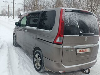 2006 Nissan Serena III (C25), золотистый, 1100000 рублей, вид 3