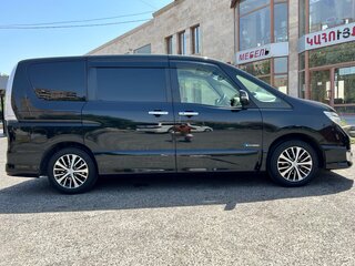 2015 Nissan Serena IV (C26), чёрный, 1650000 рублей, вид 4