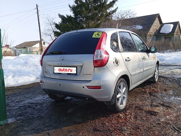 2014 Lada (ВАЗ) Kalina II, серебристый, 500000 рублей - вид 10