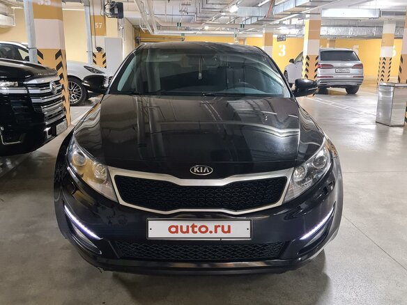 2013 Kia Optima III Рестайлинг, чёрный, 1460000 рублей - вид 2