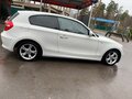 2011 BMW 1 серии 116i I (E81/E82/E87/E88) Рестайлинг, белый, 680000 рублей - вид 3