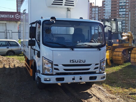 2024 Isuzu Elf (N-series), белый, 4700000 рублей, вид 1