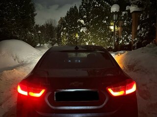 2016 Chevrolet Cruze II, серый, 1300000 рублей, вид 3
