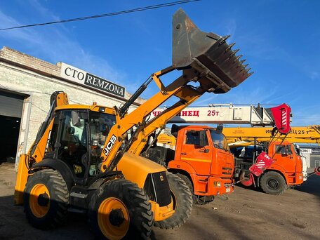 2010 JCB 4CX, жёлтый, 8350000 рублей, вид 4
