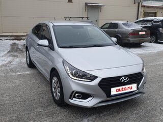 2017 Hyundai Solaris II, серебристый, 1650000 рублей, вид 2