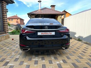2019 Lexus ES 350 VII, чёрный, 3850000 рублей, вид 5