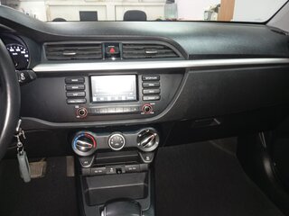 2020 Kia Rio X-Line IV, серый, 1500000 рублей, вид 5