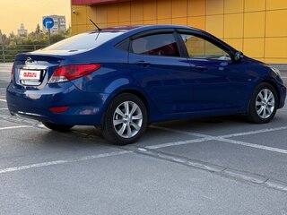 2013 Hyundai Solaris I, синий, 740000 рублей, вид 5