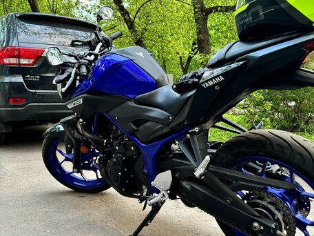 2019 Yamaha MT-03, синий, 489000 рублей, вид 3