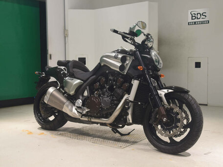 2010 Yamaha VMAX 1700, чёрный, 1400000 рублей, вид 3