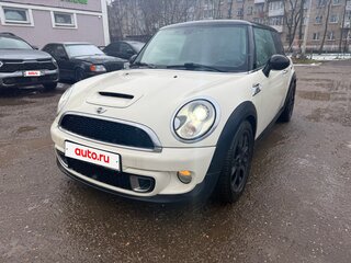 2012 Mini Hatch Cooper S II (R56) Рестайлинг, белый, 1300000 рублей, вид 1