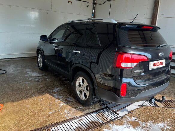 2013 Kia Sorento II Рестайлинг, чёрный, 1590000 рублей - вид 4