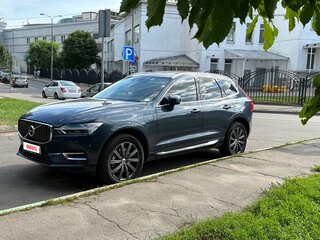 2019 Volvo XC60 Recharge II, синий, 3600000 рублей, вид 2