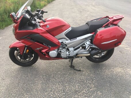 2014 Yamaha FJR1300, красный, 950000 рублей, вид 3