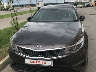 2019 Kia Optima IV Рестайлинг, коричневый, 2090000 рублей, вид 1