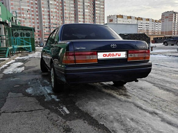 2001 Toyota Crown X (S150), синий, 750000 рублей - вид 3
