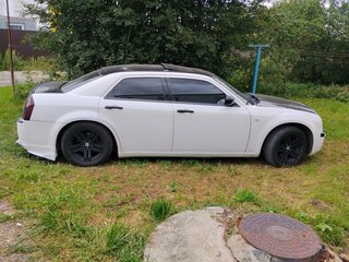2005 Chrysler 300C I, белый, 700000 рублей, вид 3