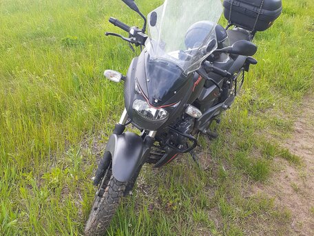 2021 Bajaj Pulsar 180, чёрный, 160000 рублей, вид 4