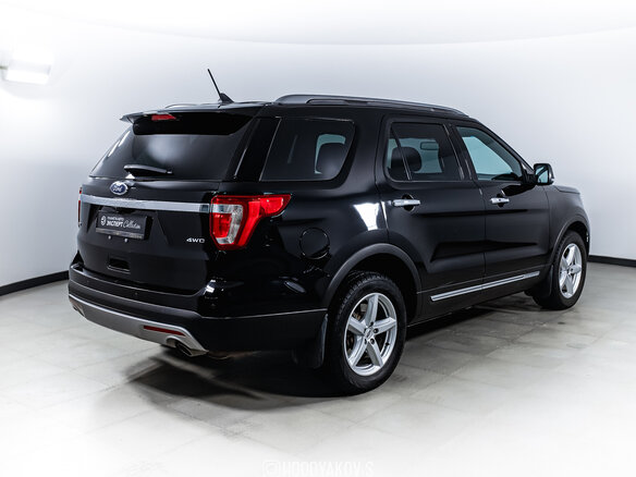 2018 Ford Explorer V Рестайлинг, чёрный - вид 5